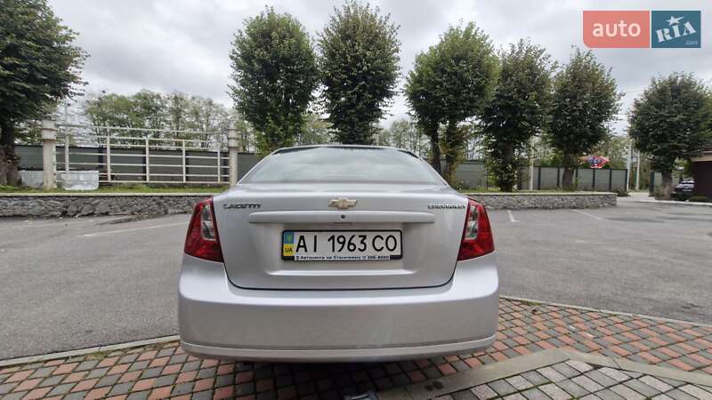 Chevrolet Lacetti 2011