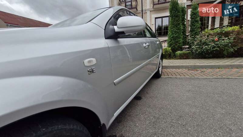 Chevrolet Lacetti 2011