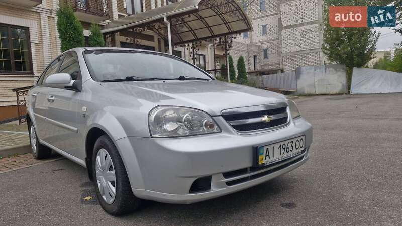 Chevrolet Lacetti 2011