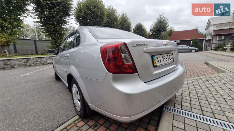 Chevrolet Lacetti 2011