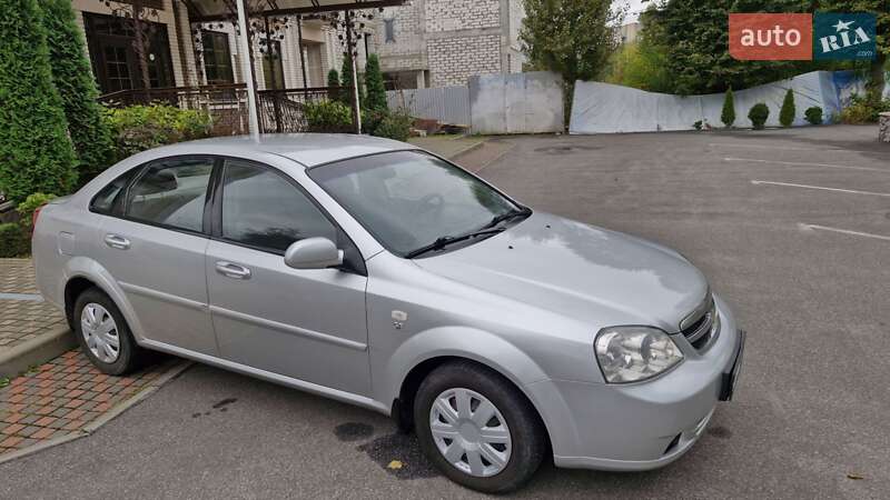 Chevrolet Lacetti 2011