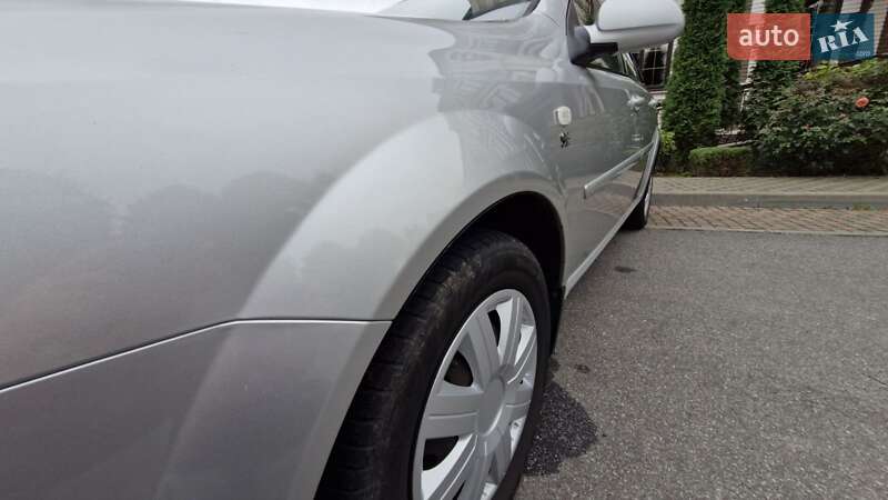 Chevrolet Lacetti 2011