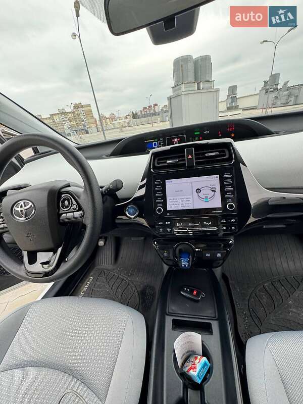 Toyota Prius 2020