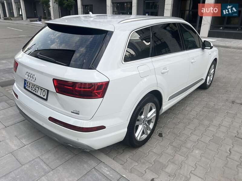 Audi Q7 2018