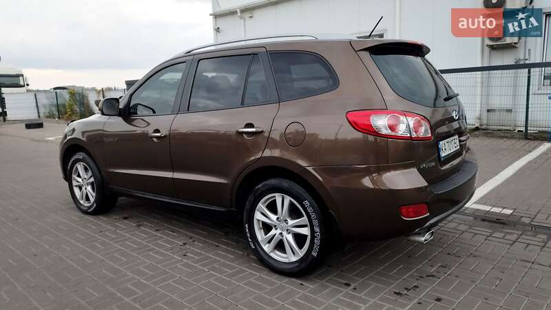Hyundai Santa FE 2011
