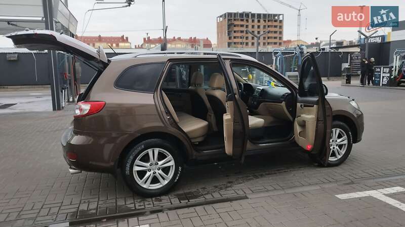 Hyundai Santa FE 2011