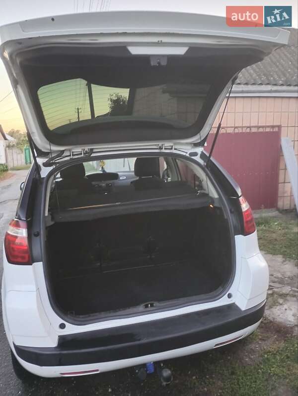 Citroen C4 Picasso 2011