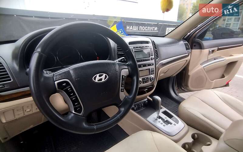 Hyundai Santa FE 2011
