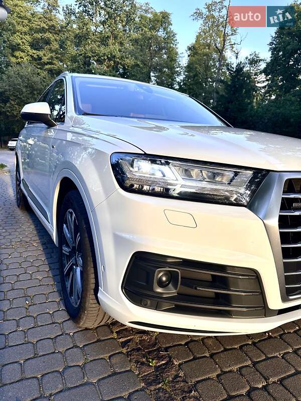 Audi Q7 2017