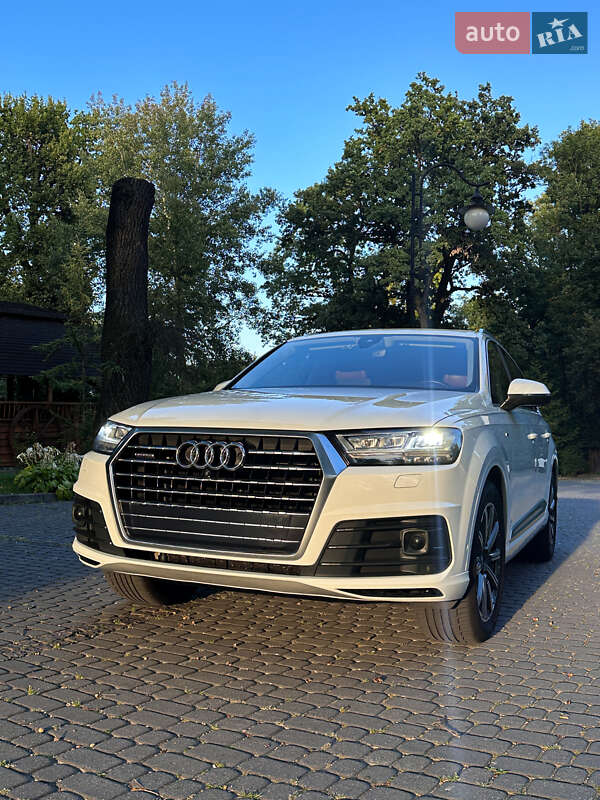 Audi Q7 2017