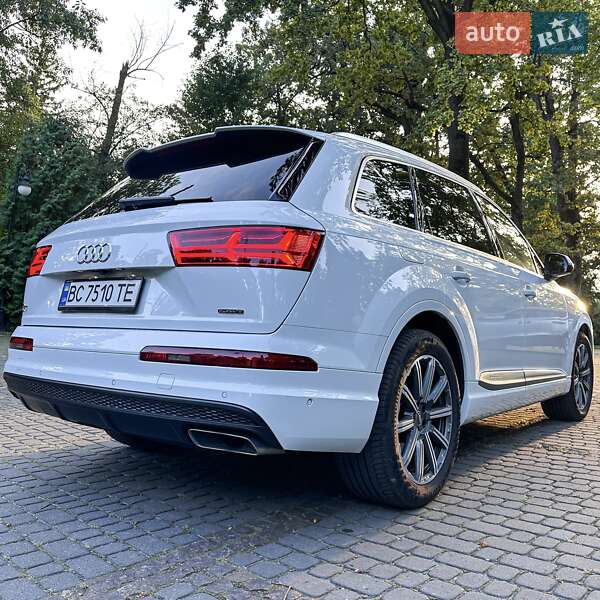 Audi Q7 2017