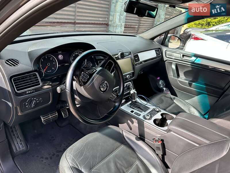 Volkswagen Touareg 2012