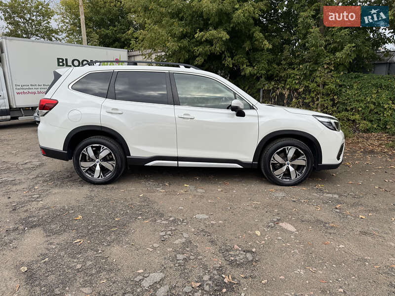 Subaru Forester 2019