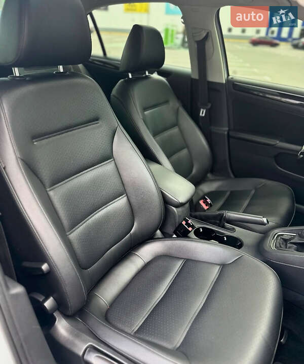 Volkswagen Jetta 2014