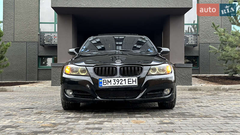BMW 3 Series 2011