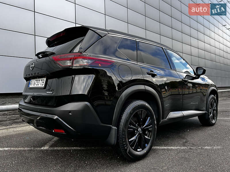 Nissan Rogue 2023