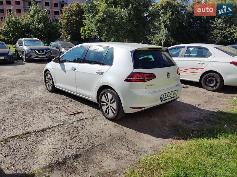 Volkswagen e-Golf 2014