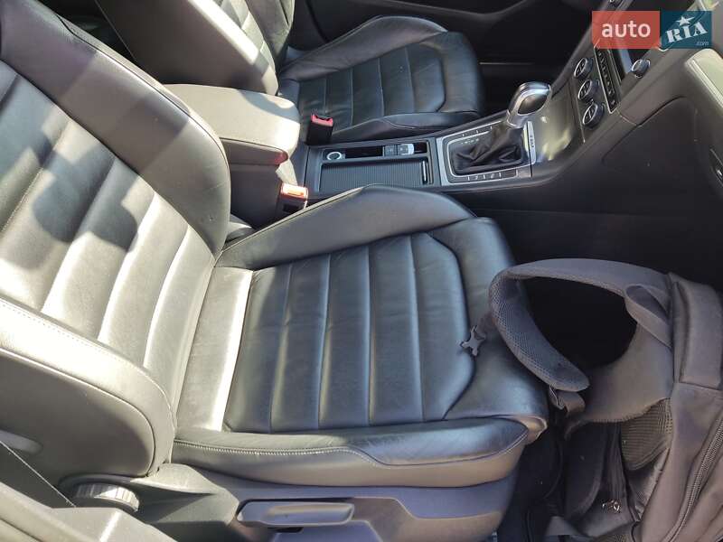 Volkswagen e-Golf 2014