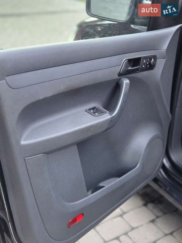 Volkswagen Caddy 2012