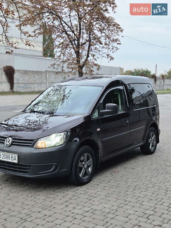 Volkswagen Caddy 2012