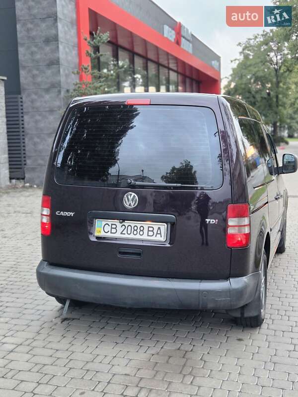 Volkswagen Caddy 2012