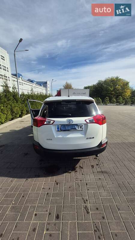 Toyota RAV4 2013