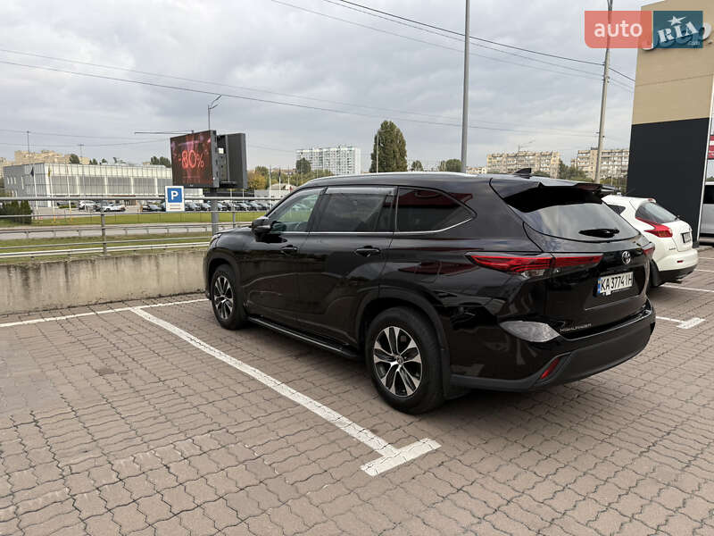 Toyota Highlander 2020