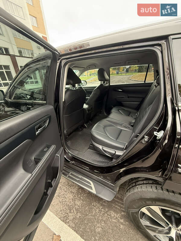 Toyota Highlander 2020