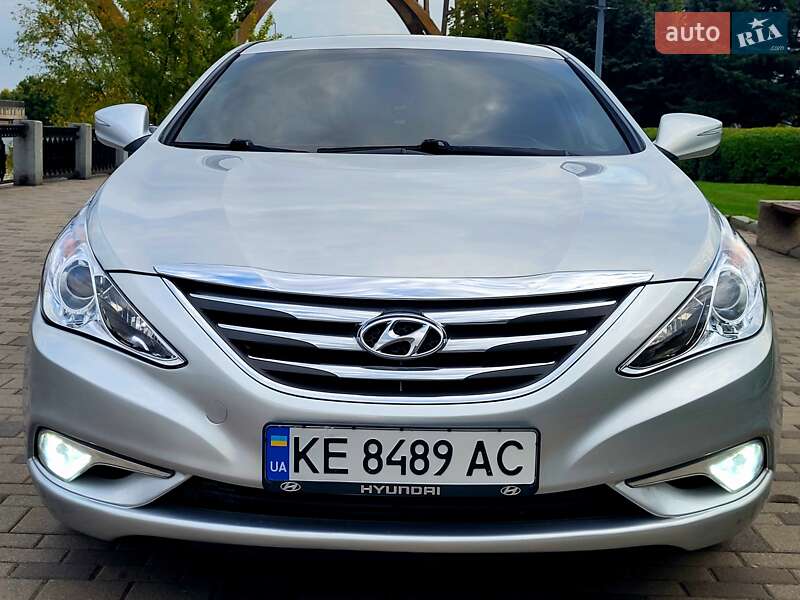 Hyundai Sonata 2013