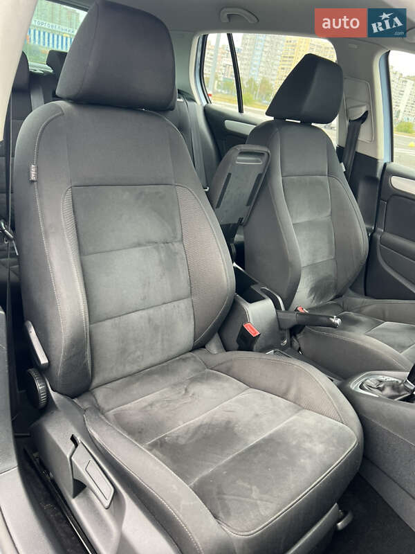 Volkswagen Golf 2009