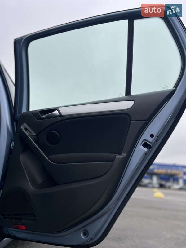 Volkswagen Golf 2009