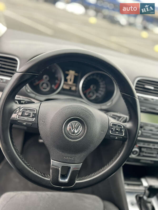 Volkswagen Golf 2009