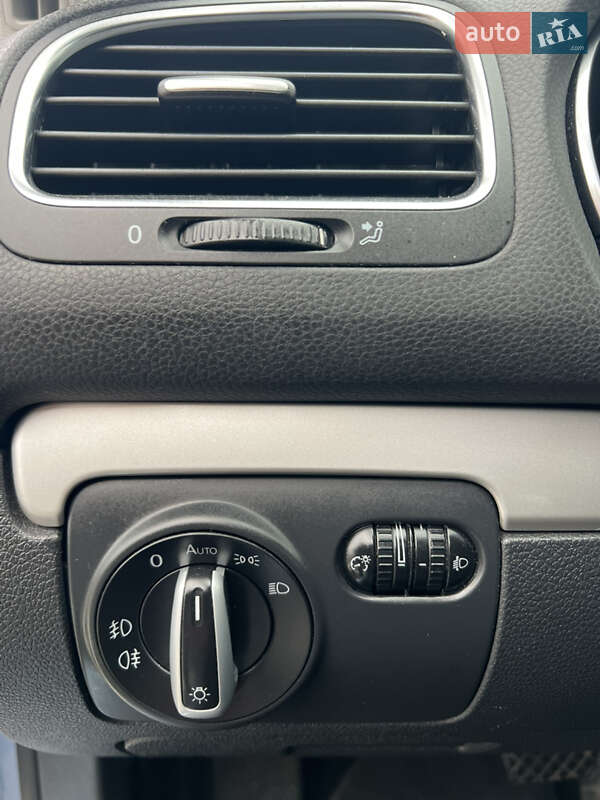 Volkswagen Golf 2009