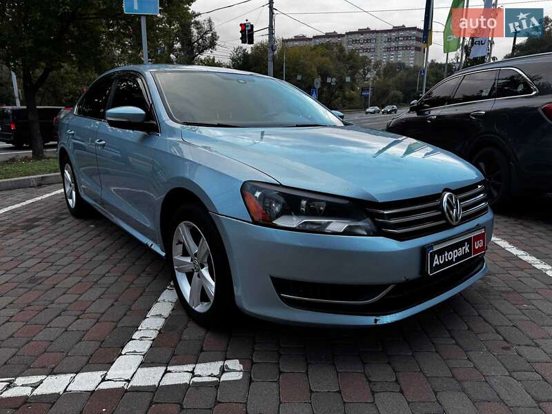 Volkswagen Passat 2012