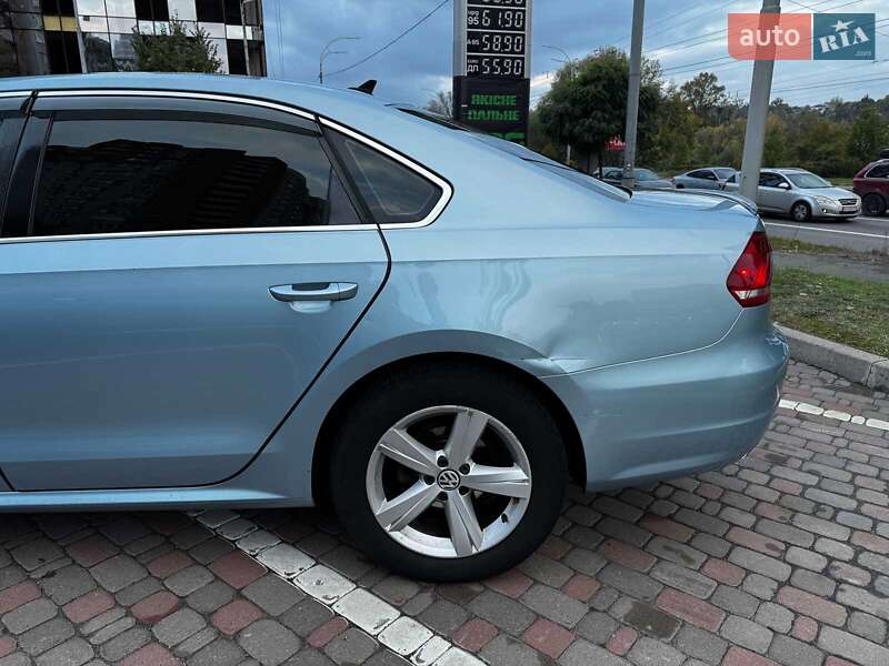 Volkswagen Passat 2012