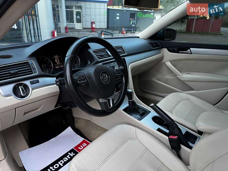 Volkswagen Passat 2012