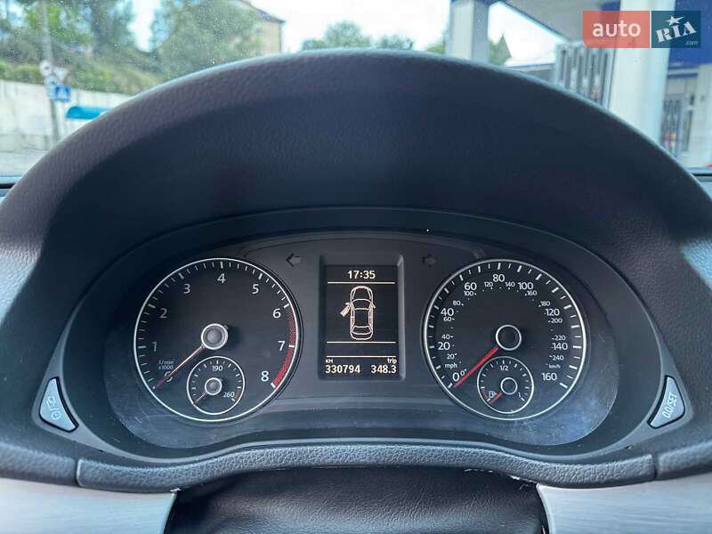 Volkswagen Passat 2012