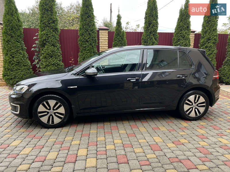 Volkswagen e-Golf 2016