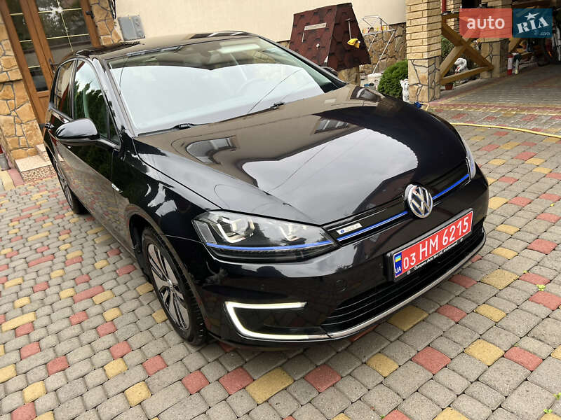 Volkswagen e-Golf 2016