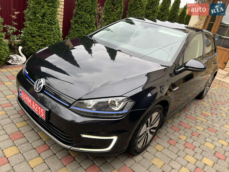 Volkswagen e-Golf 2016