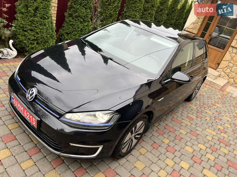 Volkswagen e-Golf 2016