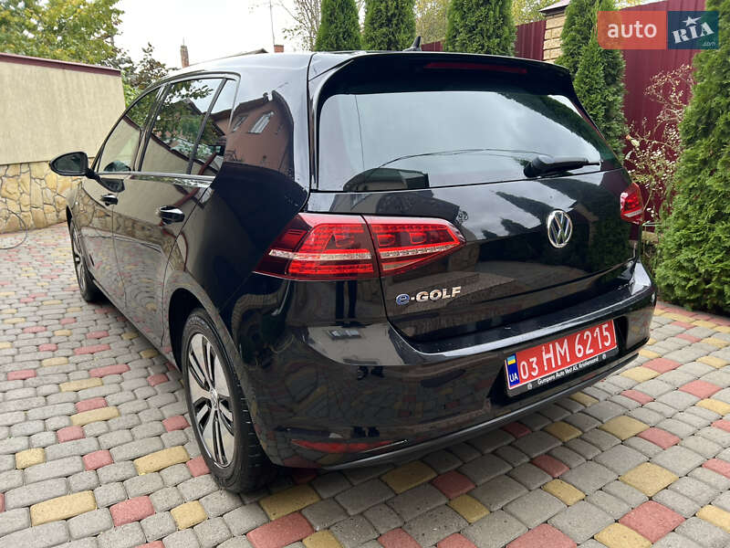 Volkswagen e-Golf 2016