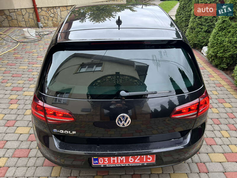 Volkswagen e-Golf 2016