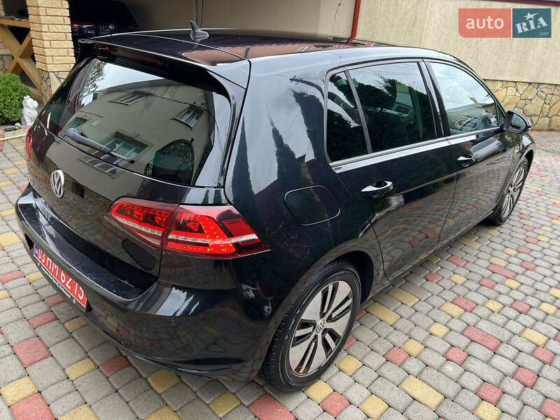 Volkswagen e-Golf 2016
