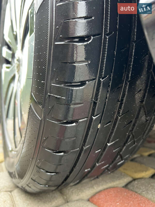 Volkswagen e-Golf 2016