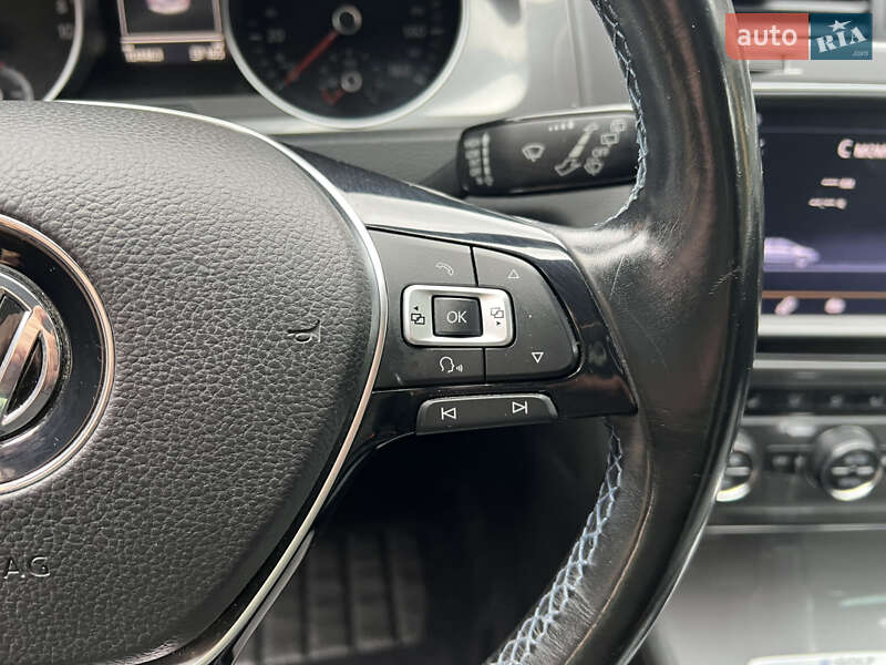 Volkswagen e-Golf 2016