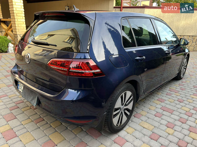 Volkswagen e-Golf 2016