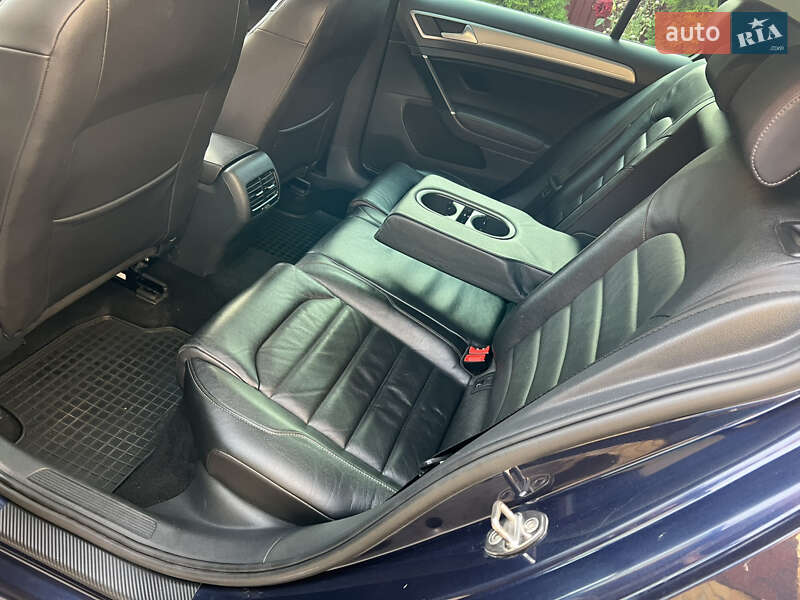 Volkswagen e-Golf 2016