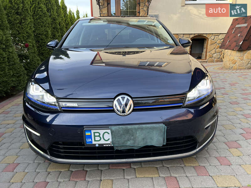 Volkswagen e-Golf 2016