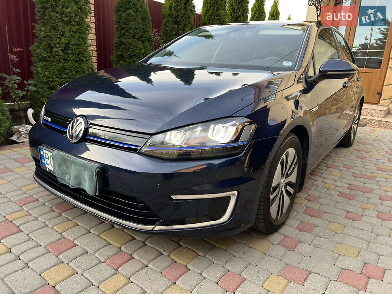 Volkswagen e-Golf 2016